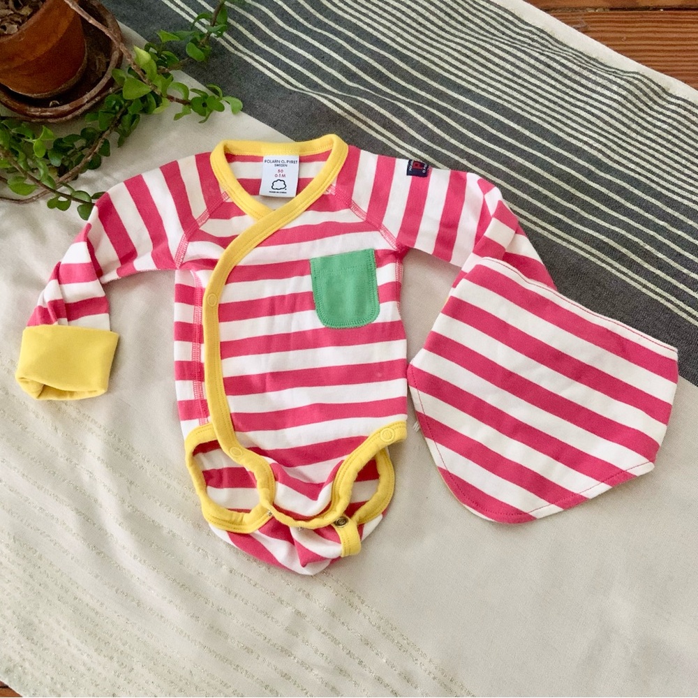 Polarn O. Pyret Onesie and Bib Set